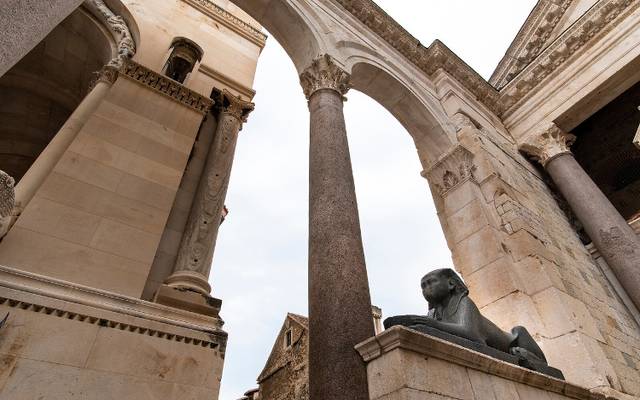 Columns and arches of the Peristyle square in Diocletian's Palace